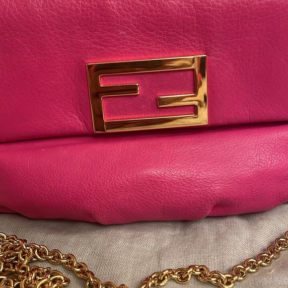 Fendista Pochette Crossbody Bag, Fuchsia - Picture 3 of 5